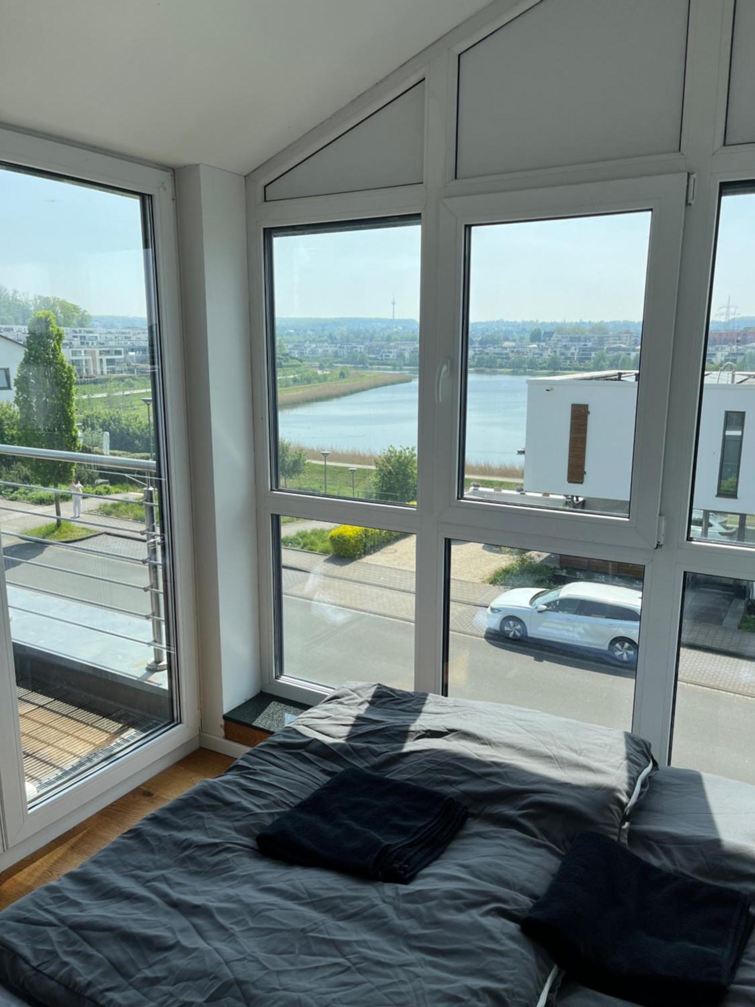 Haus Mit Panoramablick Auf Den Phoenixsee Дортмунд Екстер'єр фото